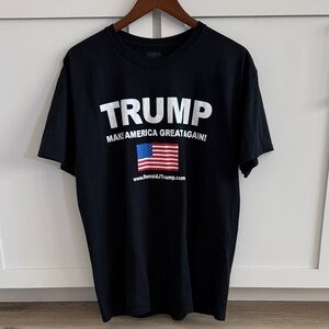 Black Short-Sleeve Graphic Tee with Patriotic Flag Print